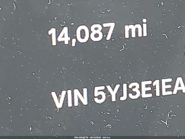 2025 TESLA MODEL 3