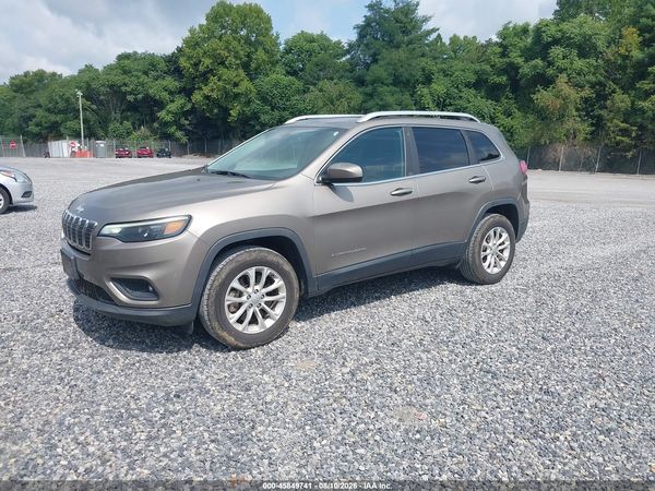2019 JEEP CHEROKEE LATITUDE 4X4
