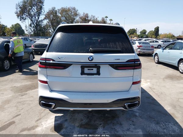 2027 BMW X7 xDrive40i