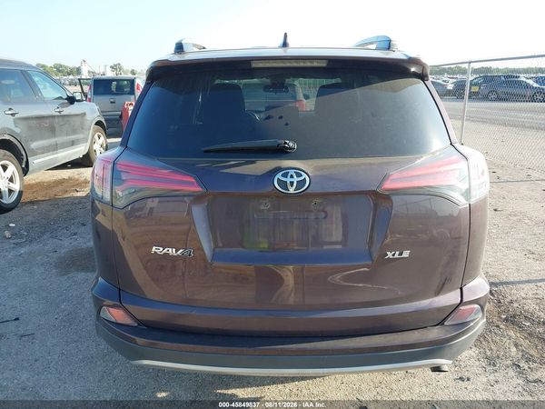 2017 TOYOTA RAV4 XLE