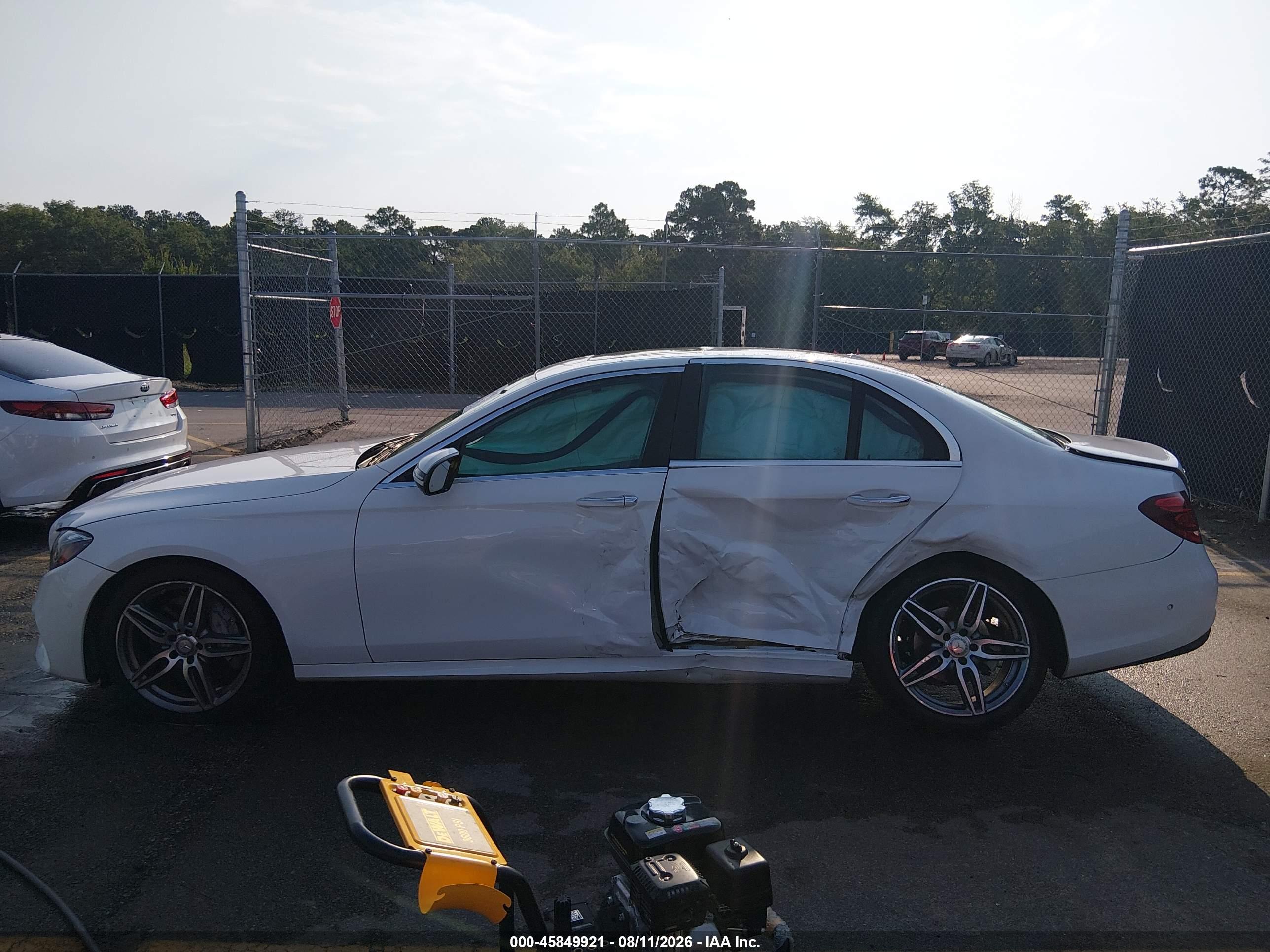 2017 MERCEDES-BENZ E 300 E300