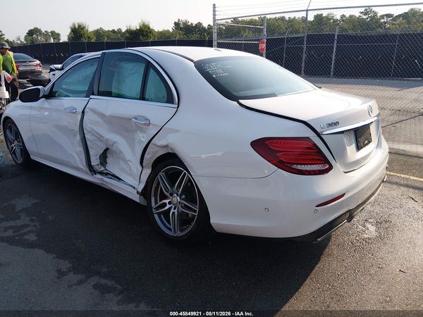 2017 MERCEDES-BENZ E 300 E300