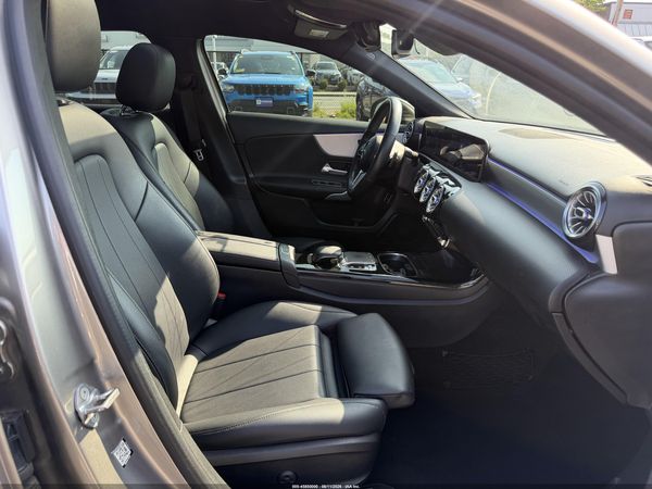 2019 MERCEDES-BENZ A 220 4MATIC