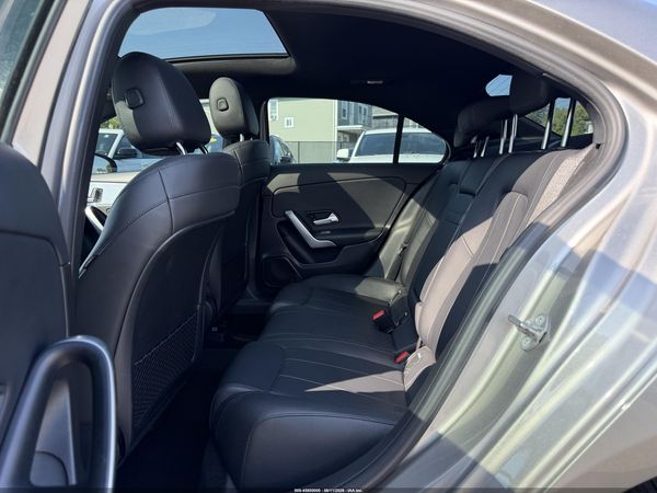 2019 MERCEDES-BENZ A 220 4MATIC
