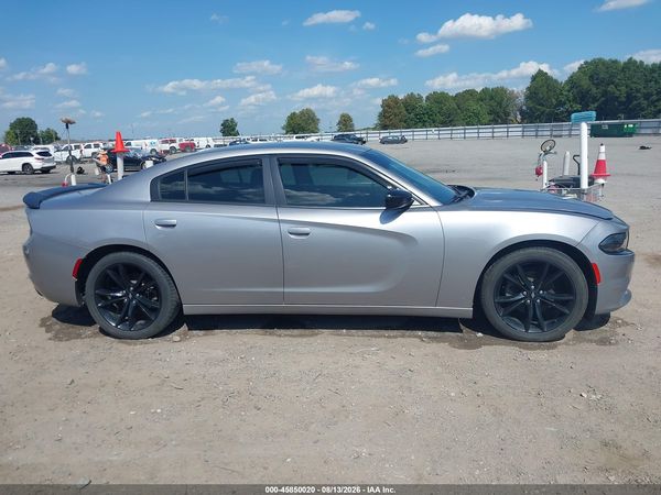 2017 DODGE CHARGER SE RWD