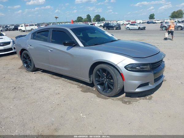 2017 DODGE CHARGER SE RWD