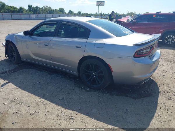 2017 DODGE CHARGER SE RWD