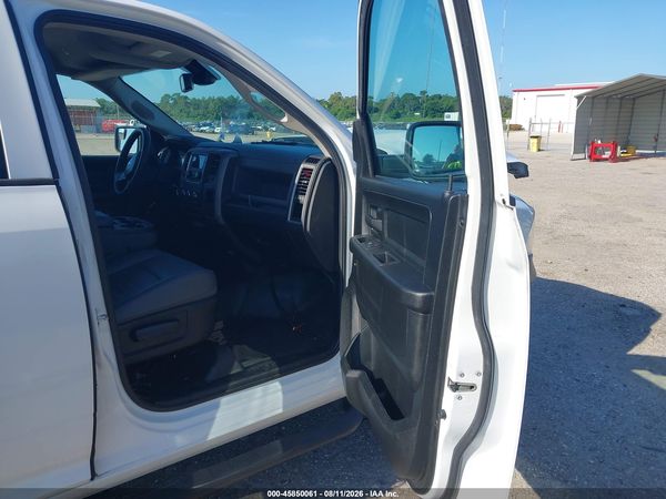 2019 RAM 1500 CLASSIC TRADESMAN  4X4 5'7 BOX