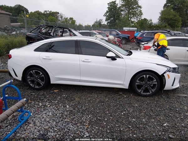 2021 KIA K5 EX