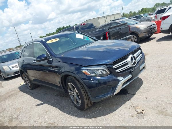 2019 MERCEDES-BENZ GLC 300 4MATIC