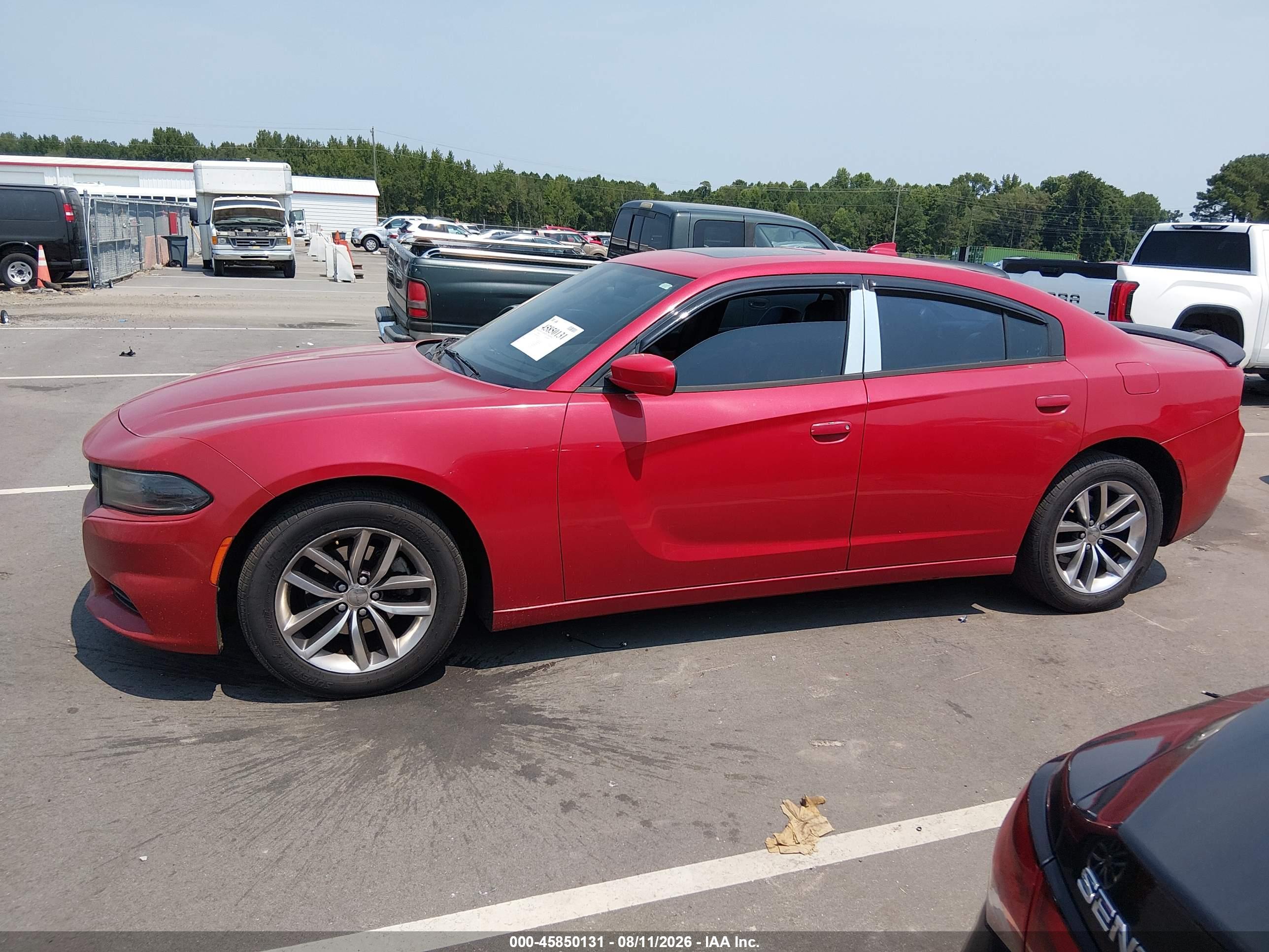 2016 DODGE CHARGER SXT