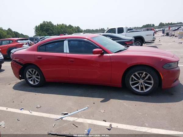 2016 DODGE CHARGER SXT