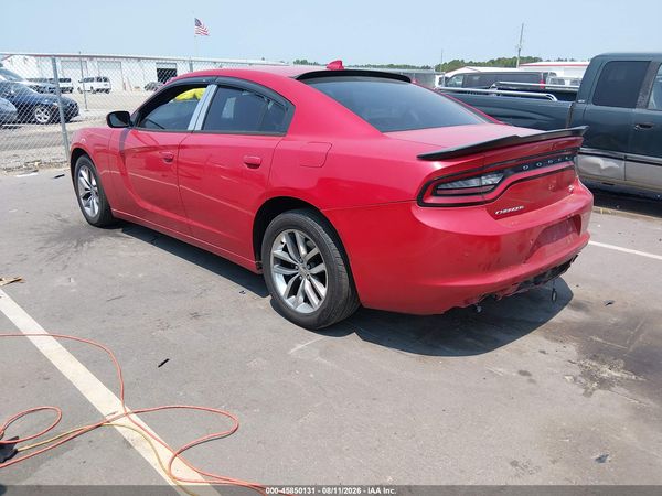 2016 DODGE CHARGER SXT