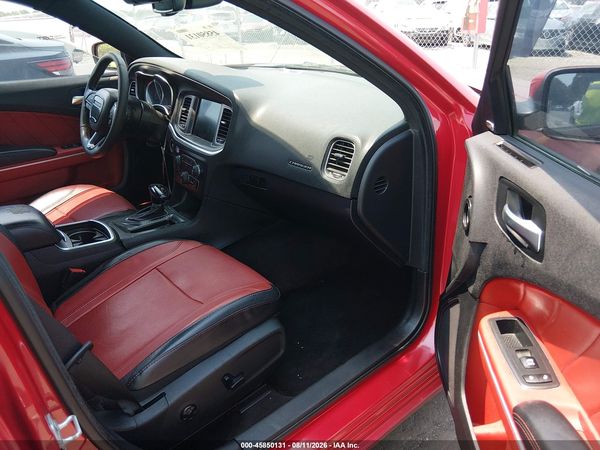 2016 DODGE CHARGER SXT