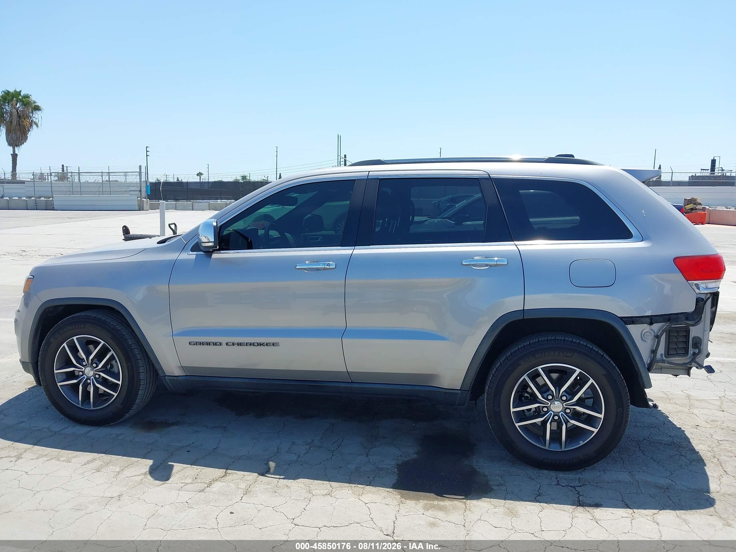 2017 JEEP GRAND CHEROKEE LIMITED