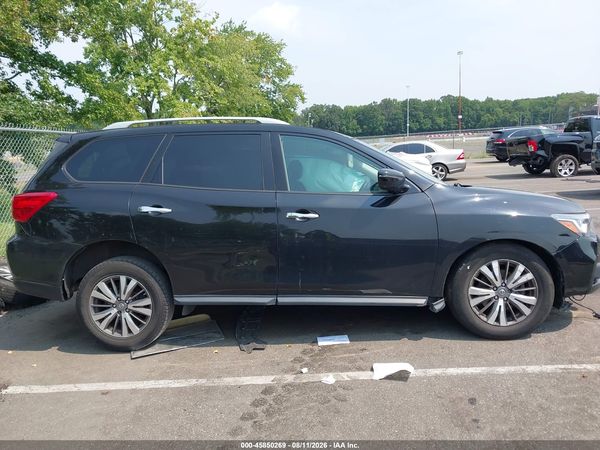 2018 NISSAN PATHFINDER SV