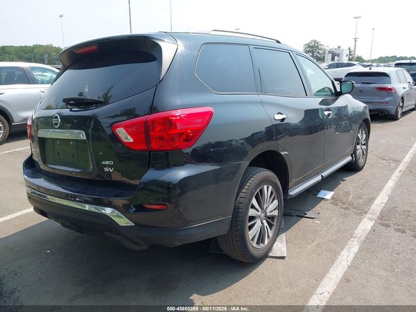 2018 NISSAN PATHFINDER SV