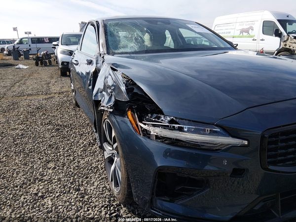 2021 VOLVO S60 RECHARGE PLUG-IN HYBRID T8 R-DESIGN EXPRESSION