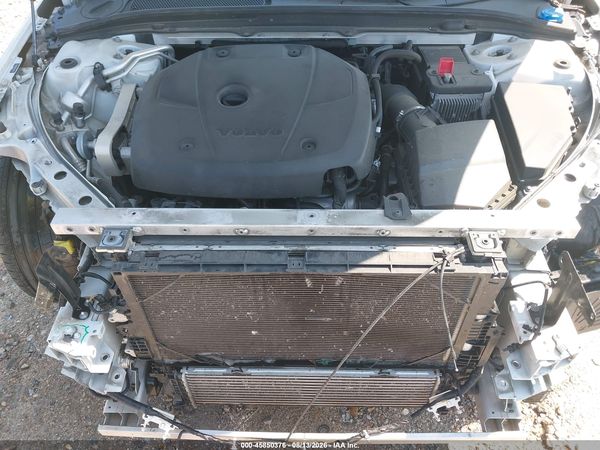 2019 VOLVO S90 T5 MOMENTUM