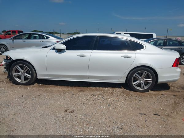 2019 VOLVO S90