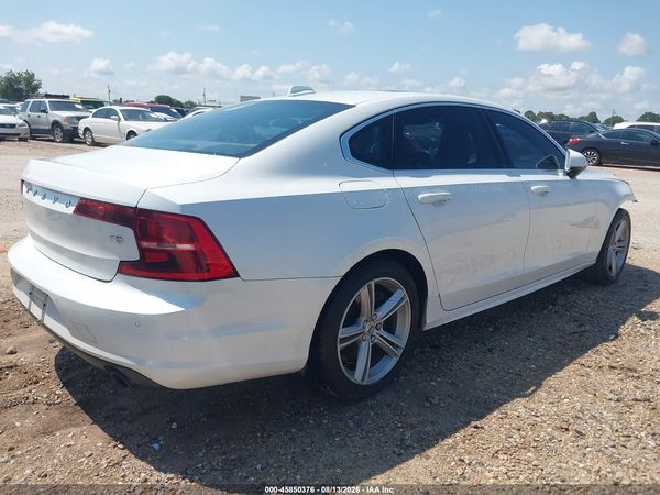 2019 VOLVO S90 T5 MOMENTUM