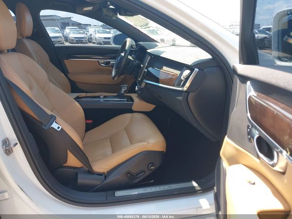 2019 VOLVO S90 T5 MOMENTUM