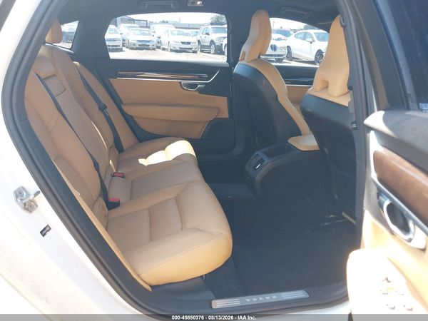 2019 VOLVO S90 T5 MOMENTUM