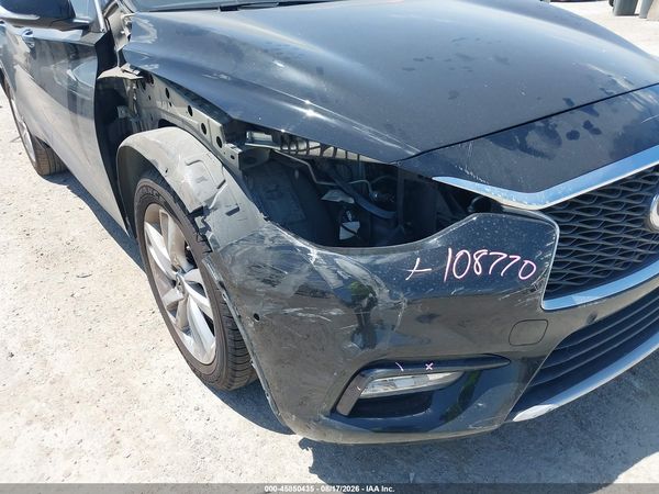 2017 INFINITI QX30 PREMIUM