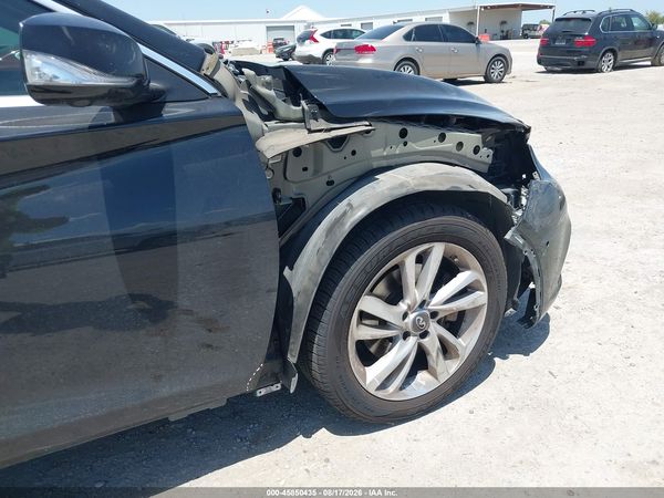 2017 INFINITI QX30 PREMIUM