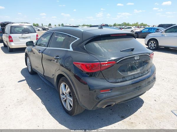 2017 INFINITI QX30 PREMIUM
