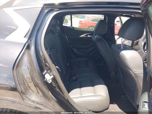 2017 INFINITI QX30 PREMIUM