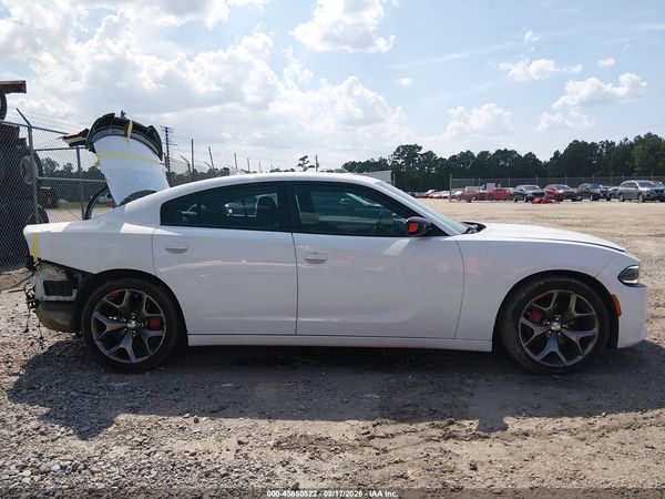 2016 DODGE CHARGER SXT