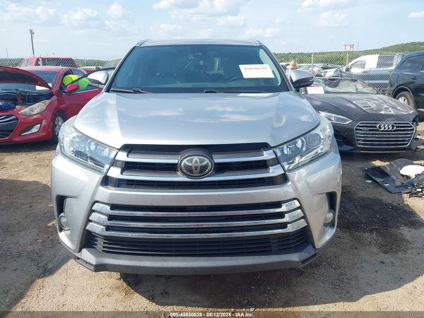 2017 TOYOTA HIGHLANDER LIMITED