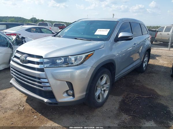 2017 TOYOTA HIGHLANDER LIMITED