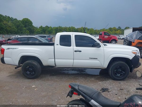 2017 TOYOTA TACOMA SR