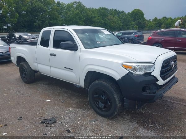 2017 TOYOTA TACOMA SR