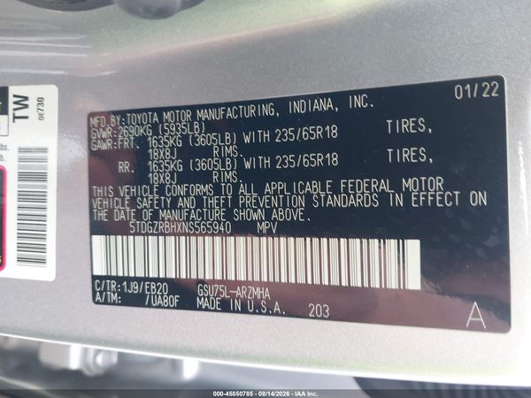 2022 TOYOTA HIGHLANDER XLE