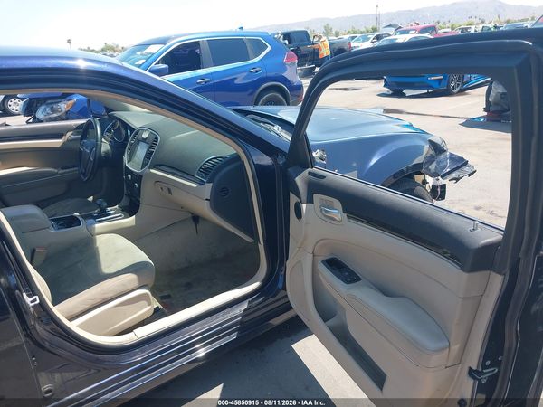 2012 CHRYSLER 300 Base/Limited — I5