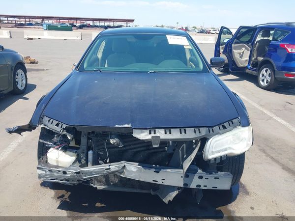 2012 CHRYSLER 300 Base/Limited — I6