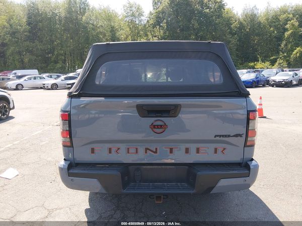 2024 NISSAN FRONTIER PRO-4X 4X4