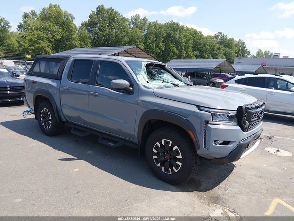 2024 NISSAN FRONTIER PRO-4X 4X4