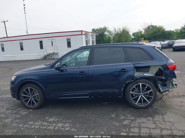 2023 AUDI Q7