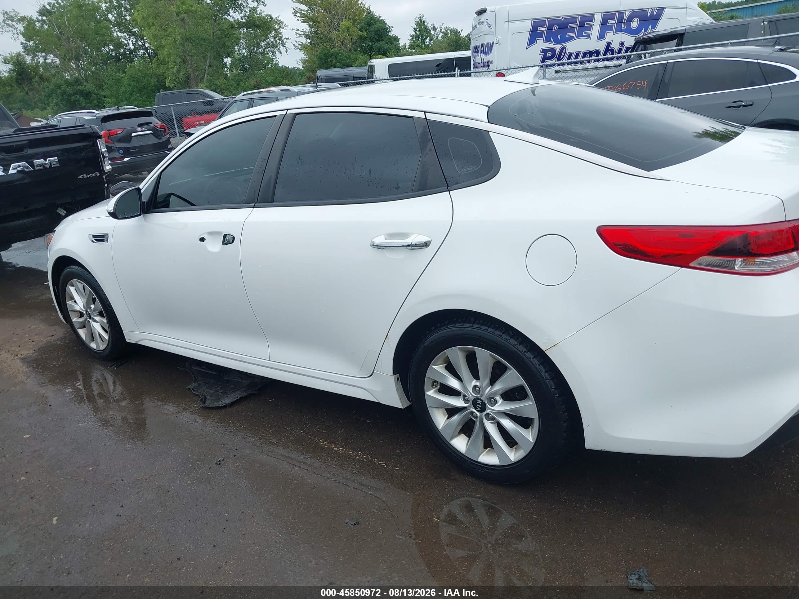 2018 KIA OPTIMA LX