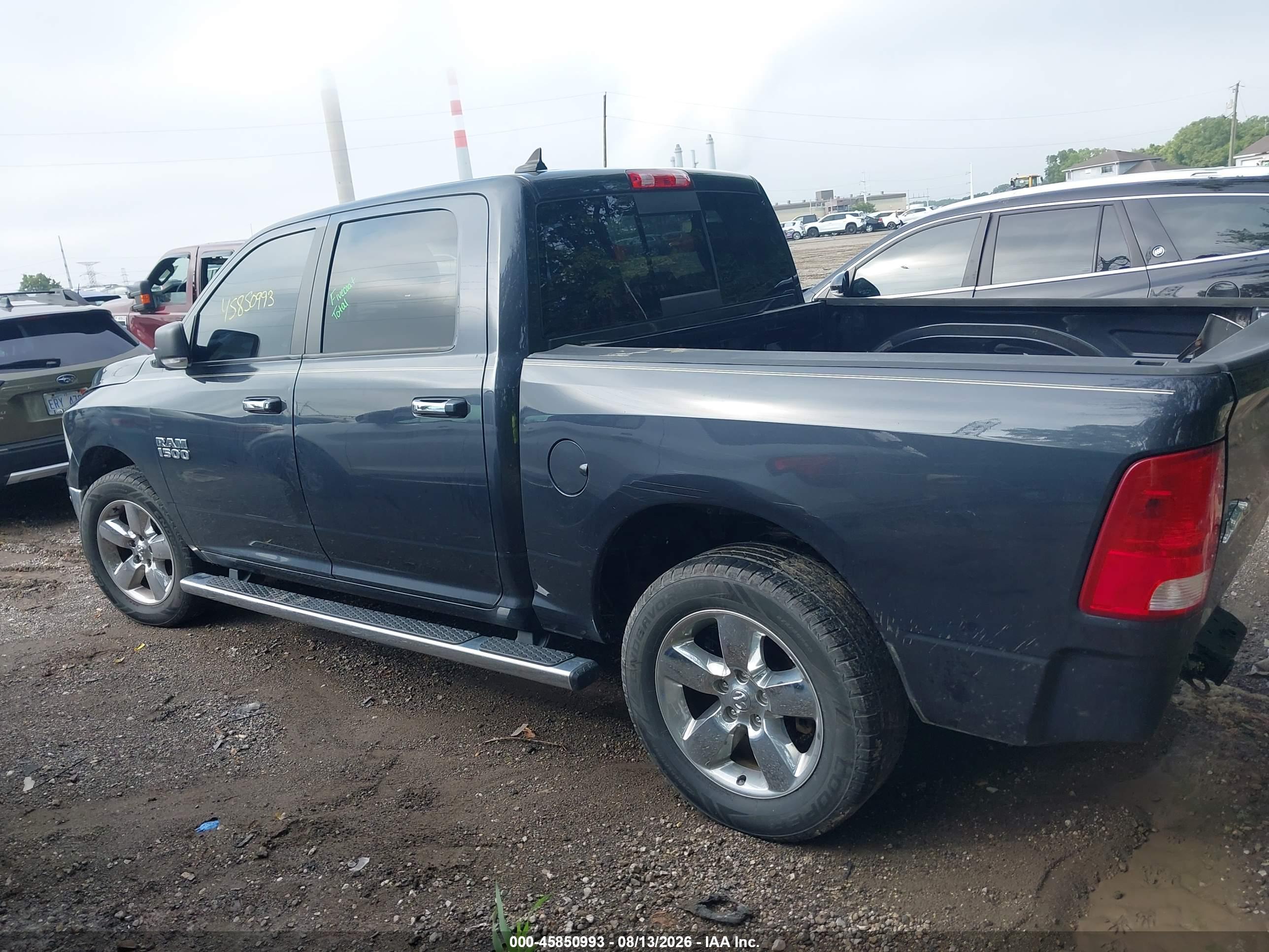 2016 RAM 1500 BIG HORN