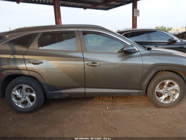 2022 HYUNDAI TUCSON SE
