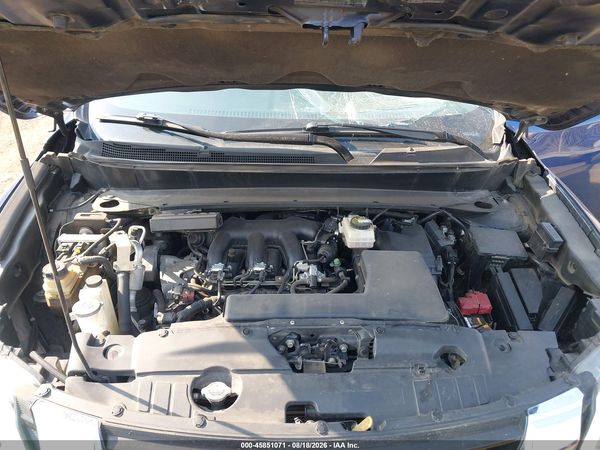 2018 NISSAN PATHFINDER SL — I10