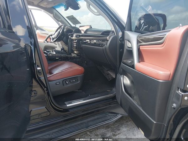 2019 LEXUS LX 570 THREE-ROW