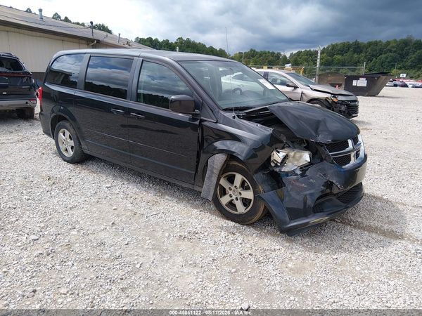 2013 DODGE GRAND CARAVAN SXT — I1