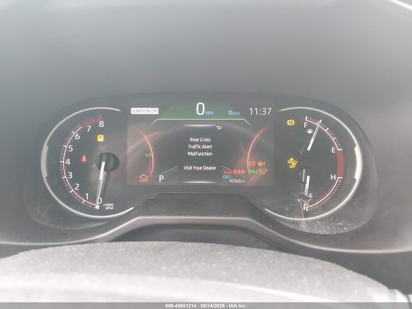 2025 TOYOTA RAV4 XLE