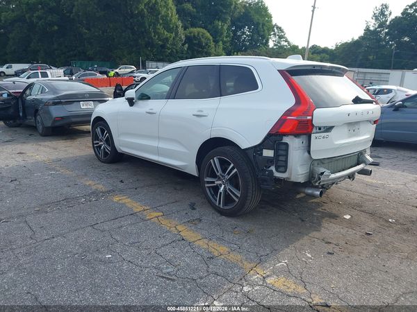 2018 VOLVO XC60 T5 MOMENTUM